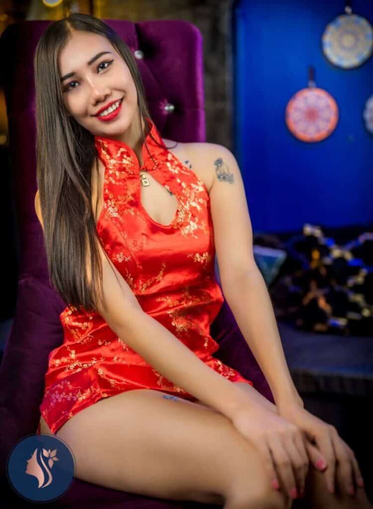 Alina nuru masseuse Aya Bangkok