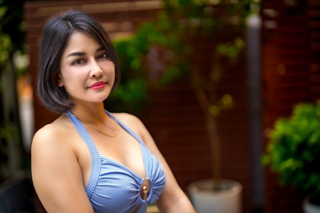 ハッピーエンド マッサージ師 アヤ バンコク